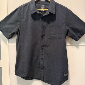 Billabong Black Striped Short Sleeve Button Down Shirt